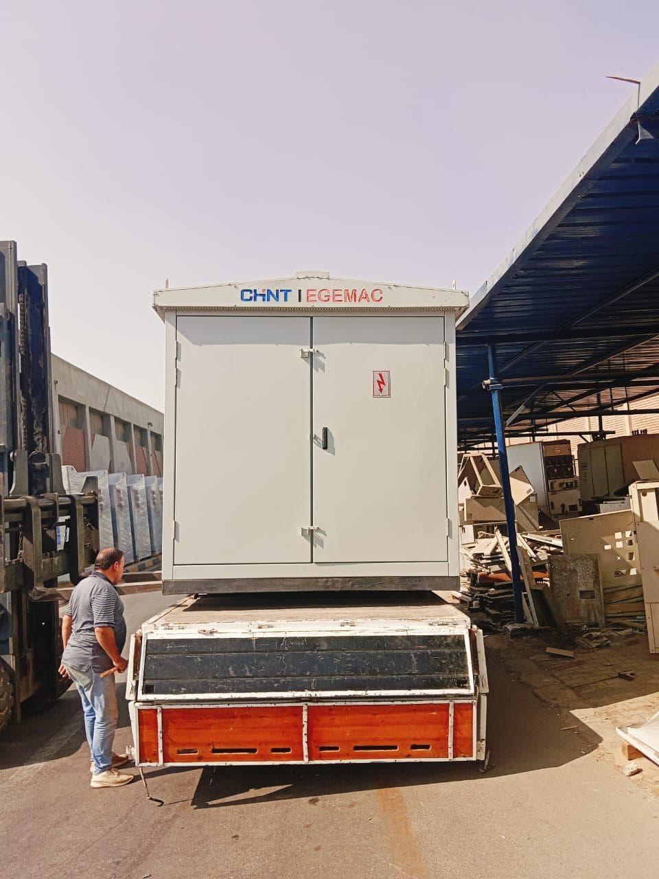 Electrical kiosk on truck